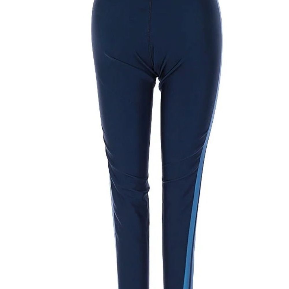 Ultracor Navy Leggings w/ Blue Stripe - Large - Great Condition